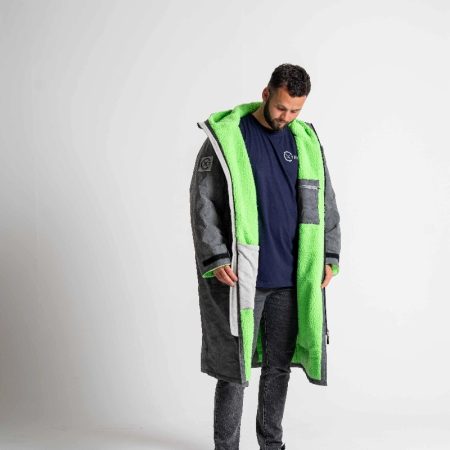 Xtreme Weatherproof Robe V2 - Reflective/Green